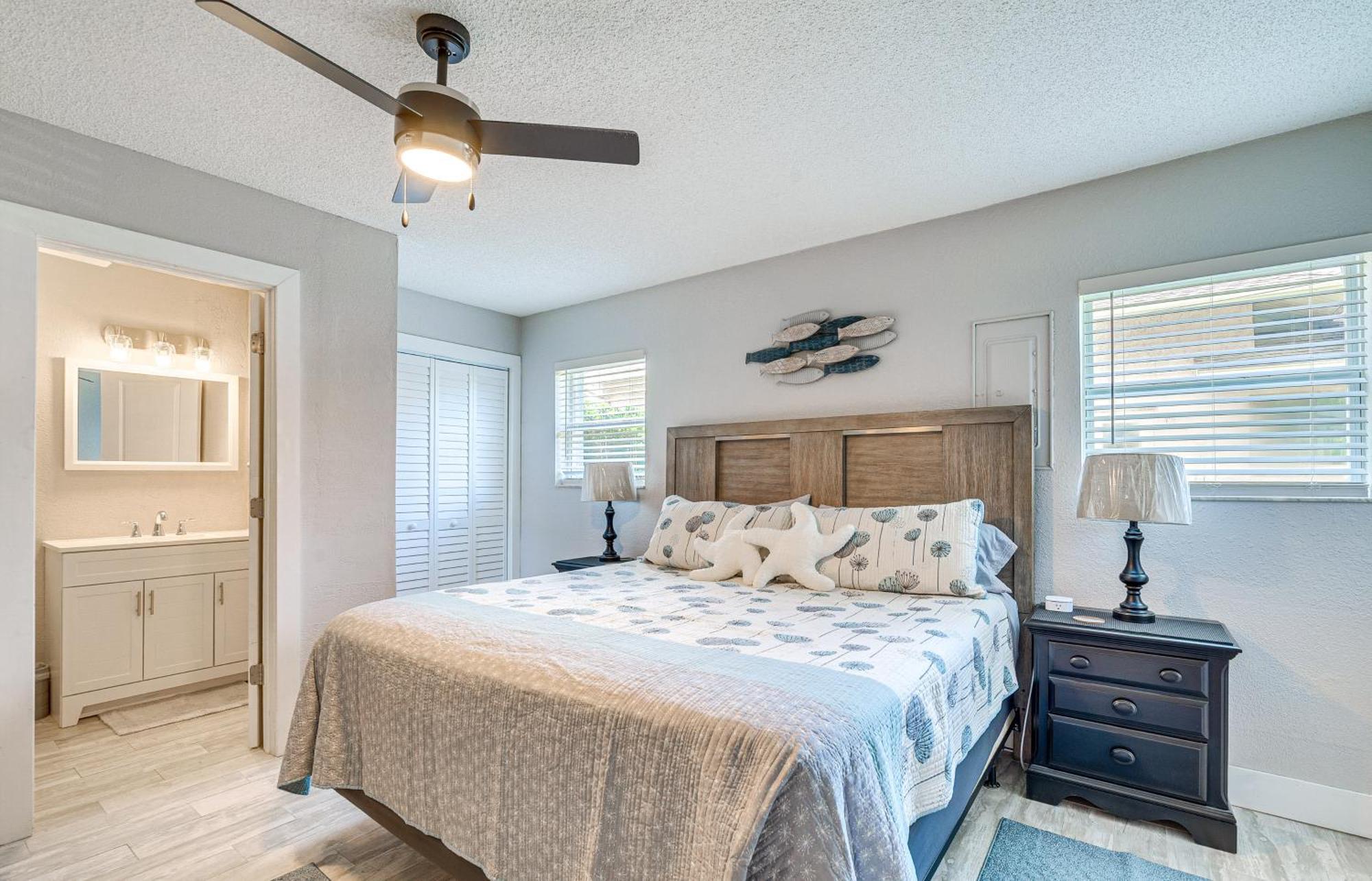 Crystal River Getaway With Dock, Kayaks And Bicycles! Bagian luar foto