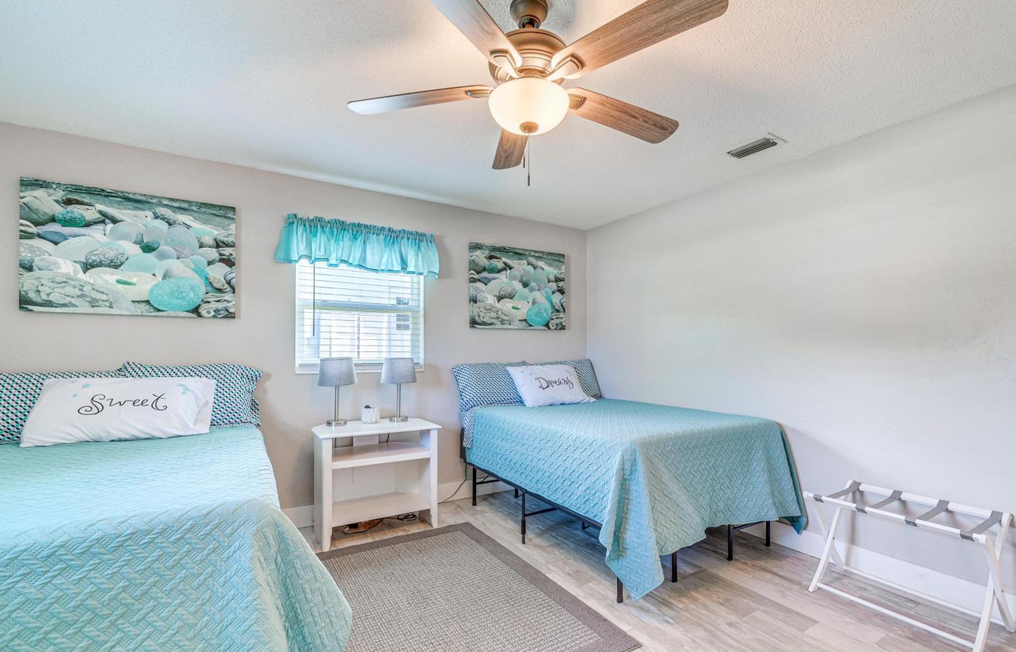 Crystal River Getaway With Dock, Kayaks And Bicycles! Bagian luar foto